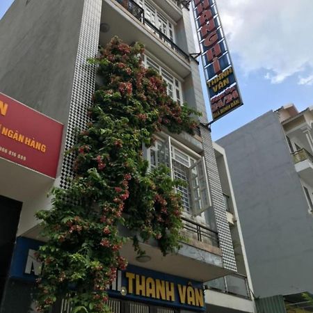 Thanh Van Hotel Di An Екстер'єр фото